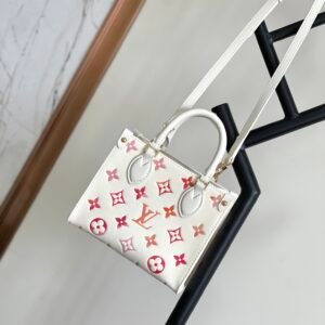 Louis Vuitton M47115 ONTHEGO BB Strawberry Red